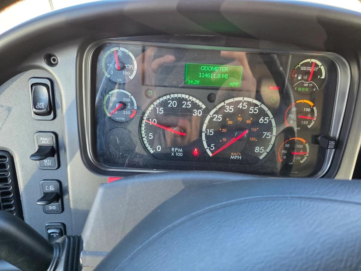 2018 Freightliner M2 106 in Bensalem, PA — photo 16