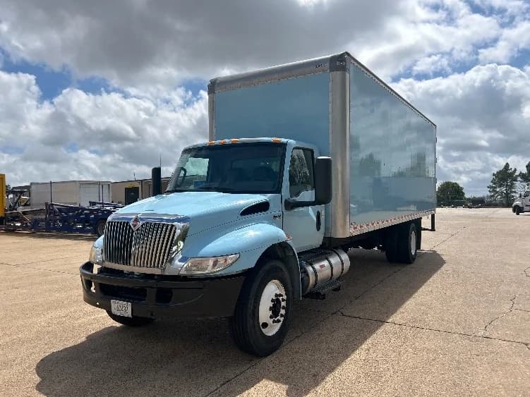 2020 International MV in Memphis, TN — photo 3