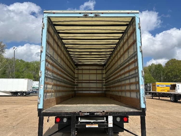 2020 International MV in Memphis, TN — photo 8