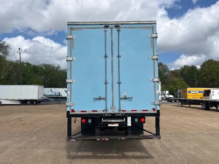 2020 International MV in Memphis, TN — photo 7