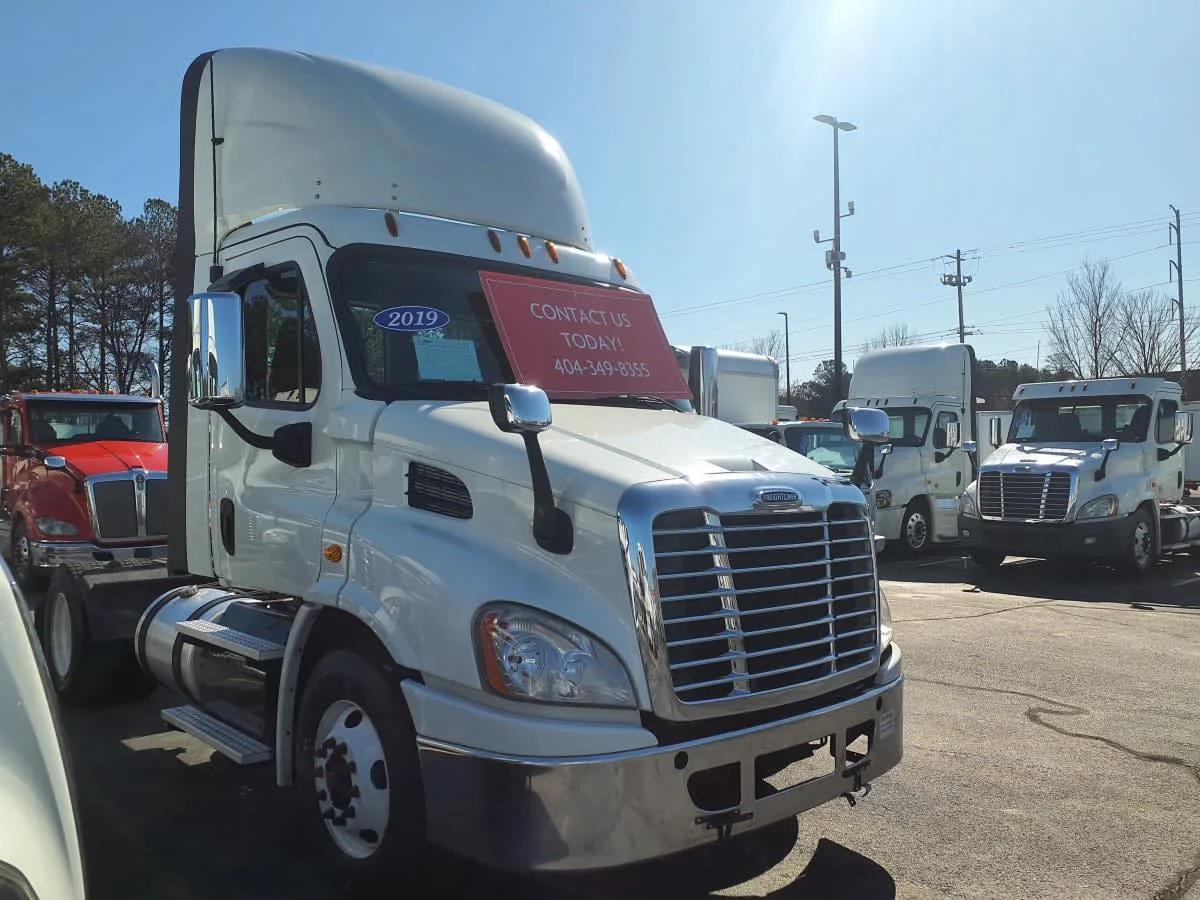 2019 Freightliner Cascadia