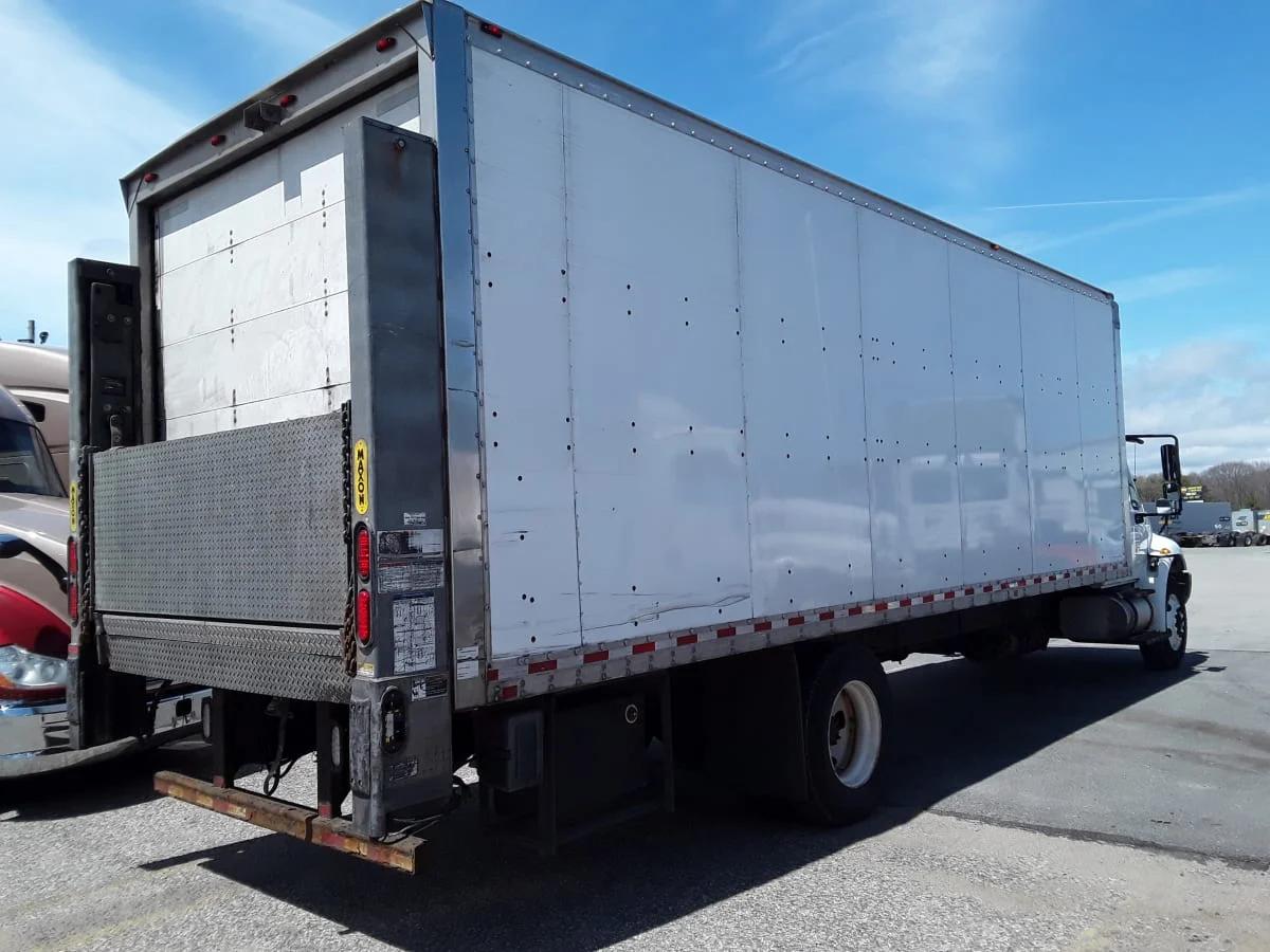 2018 International 4300 in Salisbury, MA — photo 4