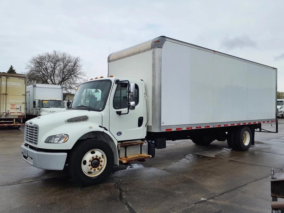 2019 Freightliner M2 106