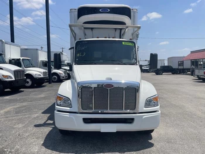 2025 Peterbilt 536 in Dallas, TX — photo 3