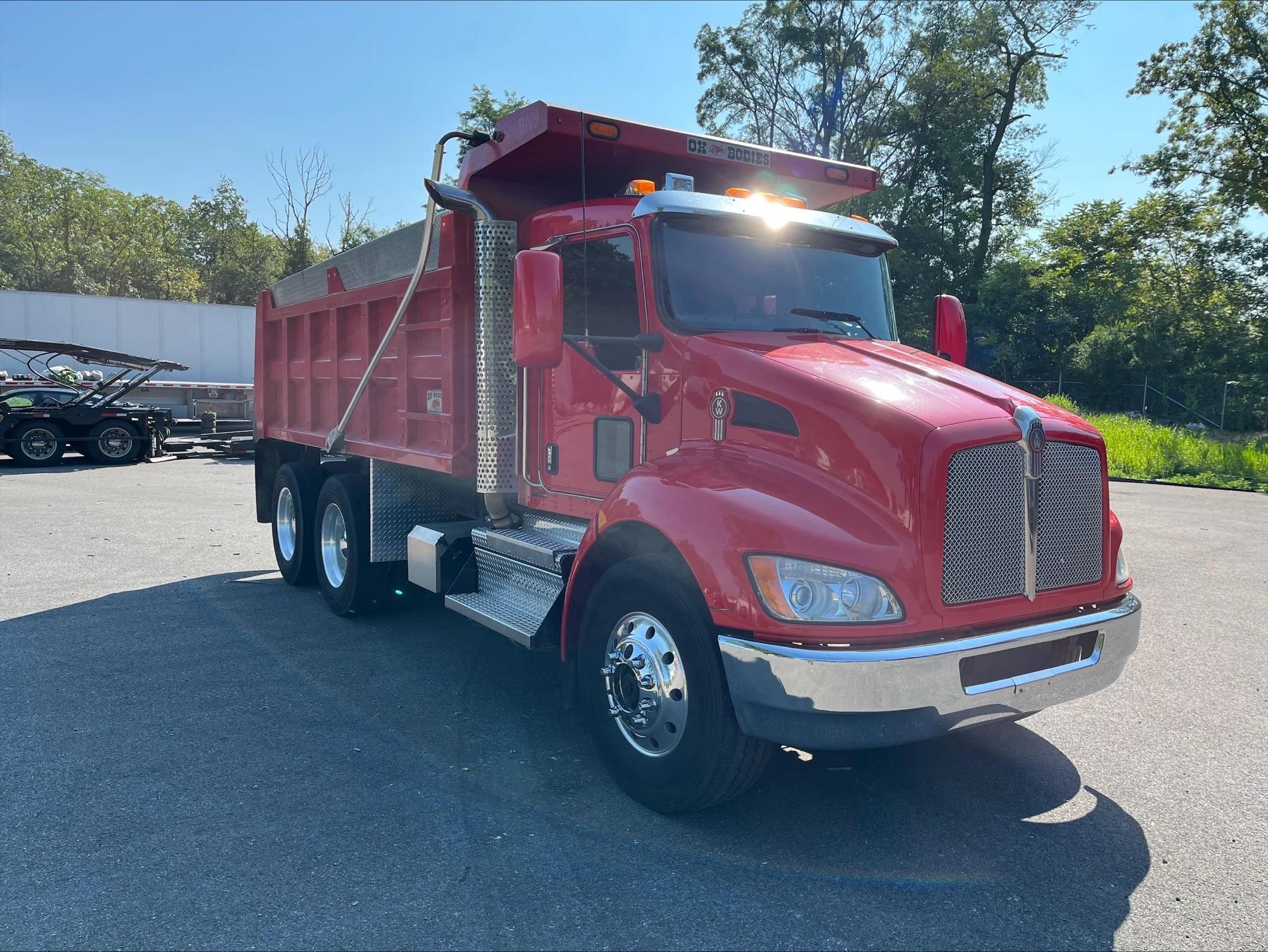 2020 Kenworth T370 in Seaford, DE — photo 3