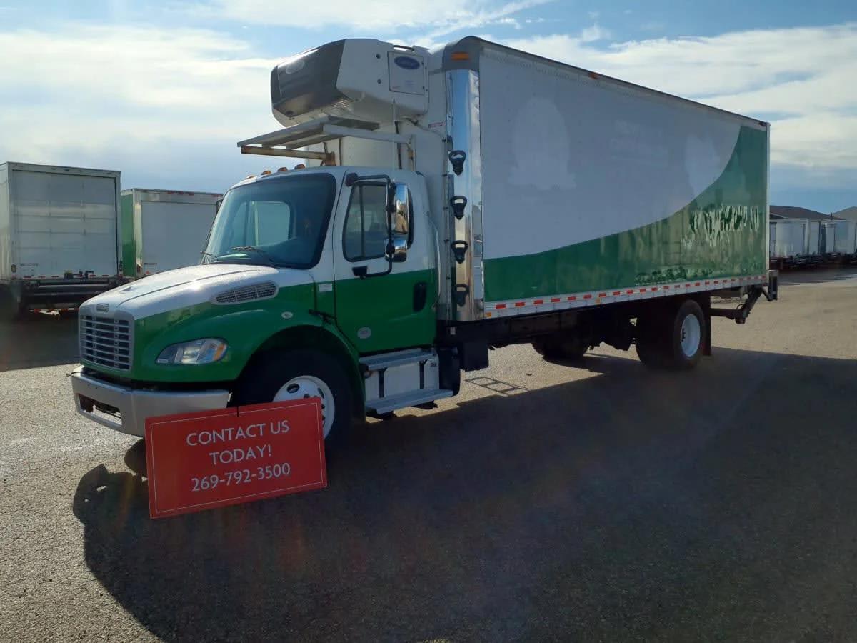 2020 Freightliner M2 106