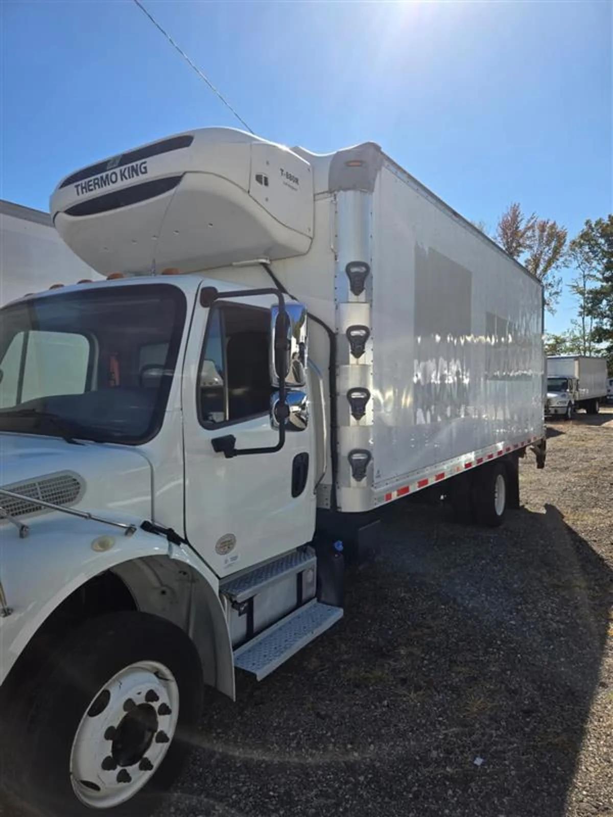 2020 Freightliner M2 106