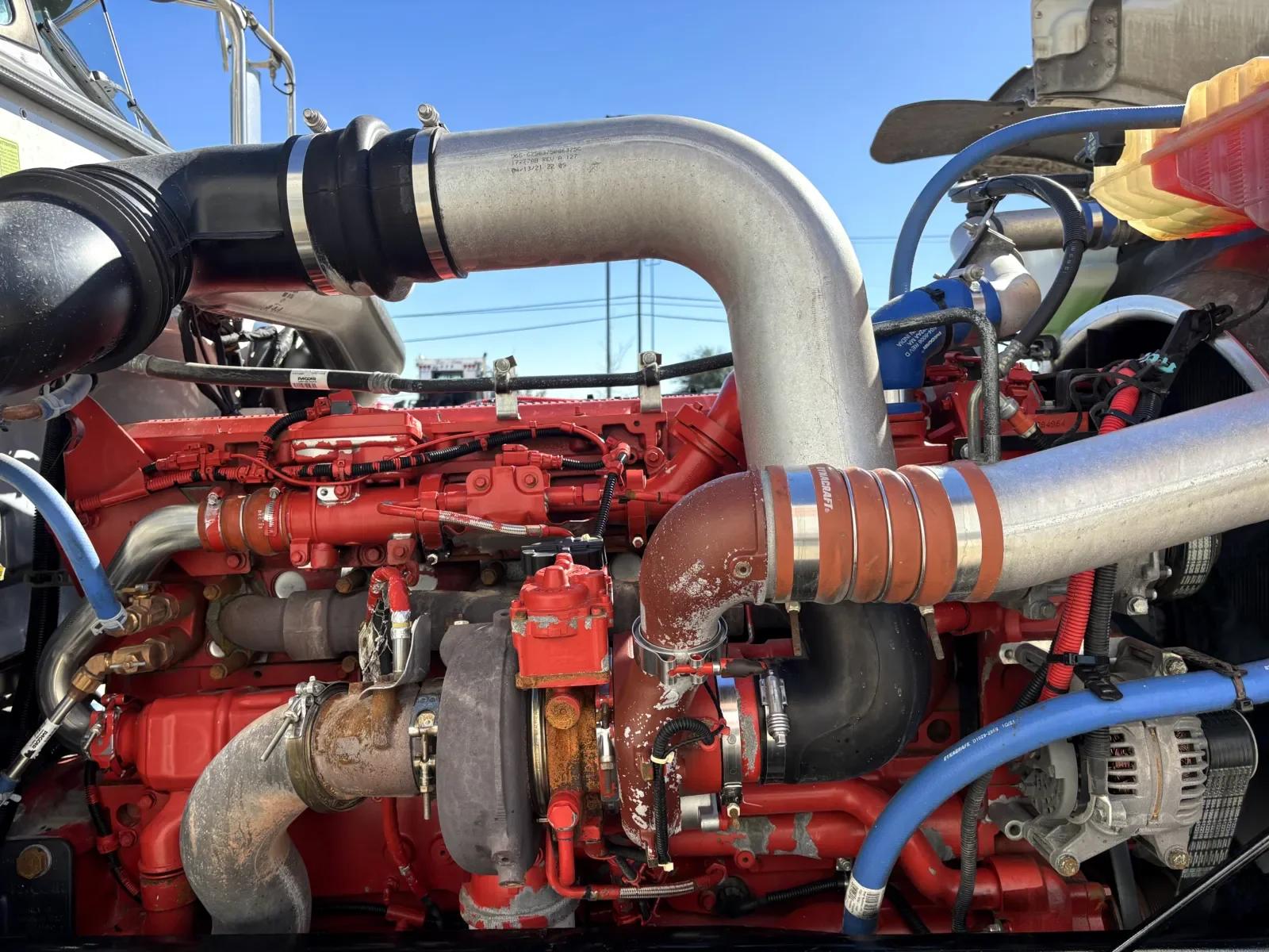 2022 Peterbilt 389 in Hutchins, TX — photo 12