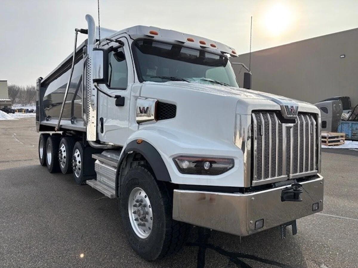 2026 Western Star 49X in La Crosse, WI — photo 3