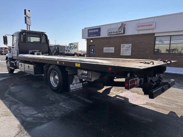 2025 Mack in London, OH — photo 8