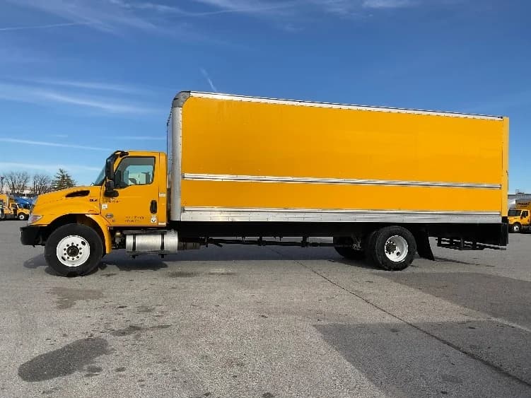 2021 International MV in Poplar Bluff, MO — photo 4