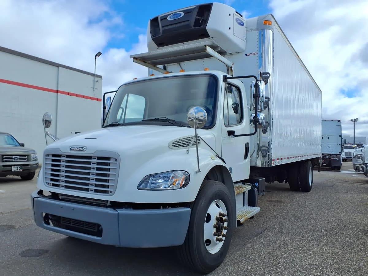 2019 Freightliner M2 106