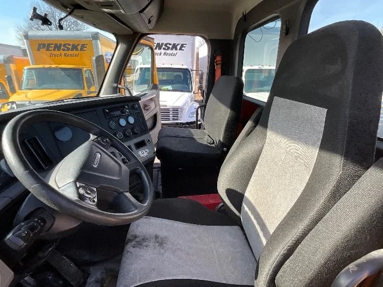 2019 Freightliner Cascadia in Swedesboro, NJ — photo 10