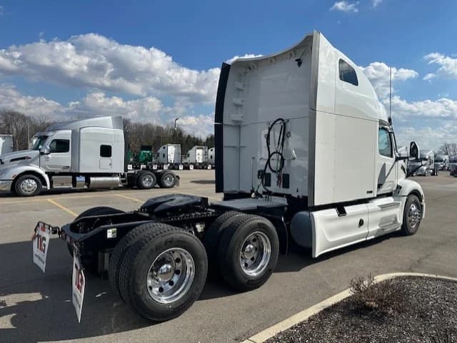 2024 Peterbilt 579 in Dayton, OH — photo 5