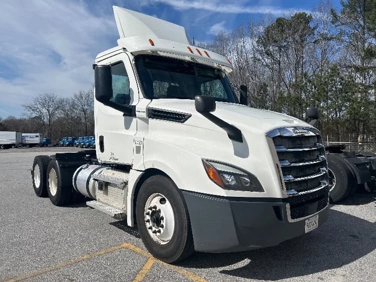 2020 Freightliner Cascadia