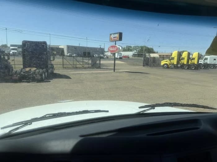 2027 Peterbilt 567 in Lubbock, TX — photo 6