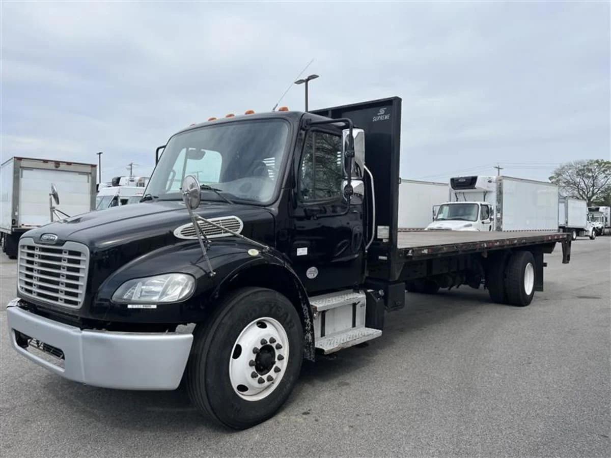 2019 Freightliner M2 106