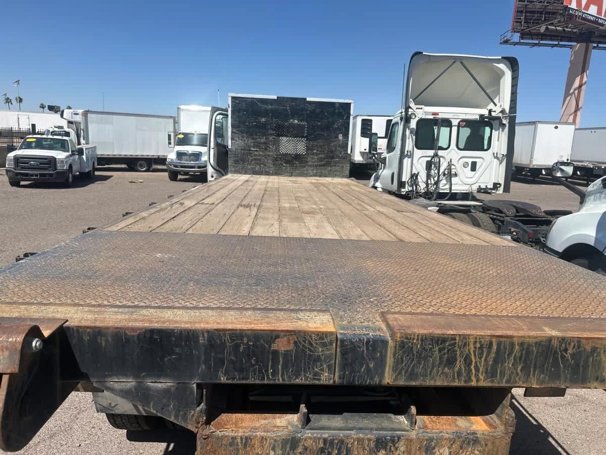 2017 Freightliner M2 106 in Phoenix, AZ — photo 8