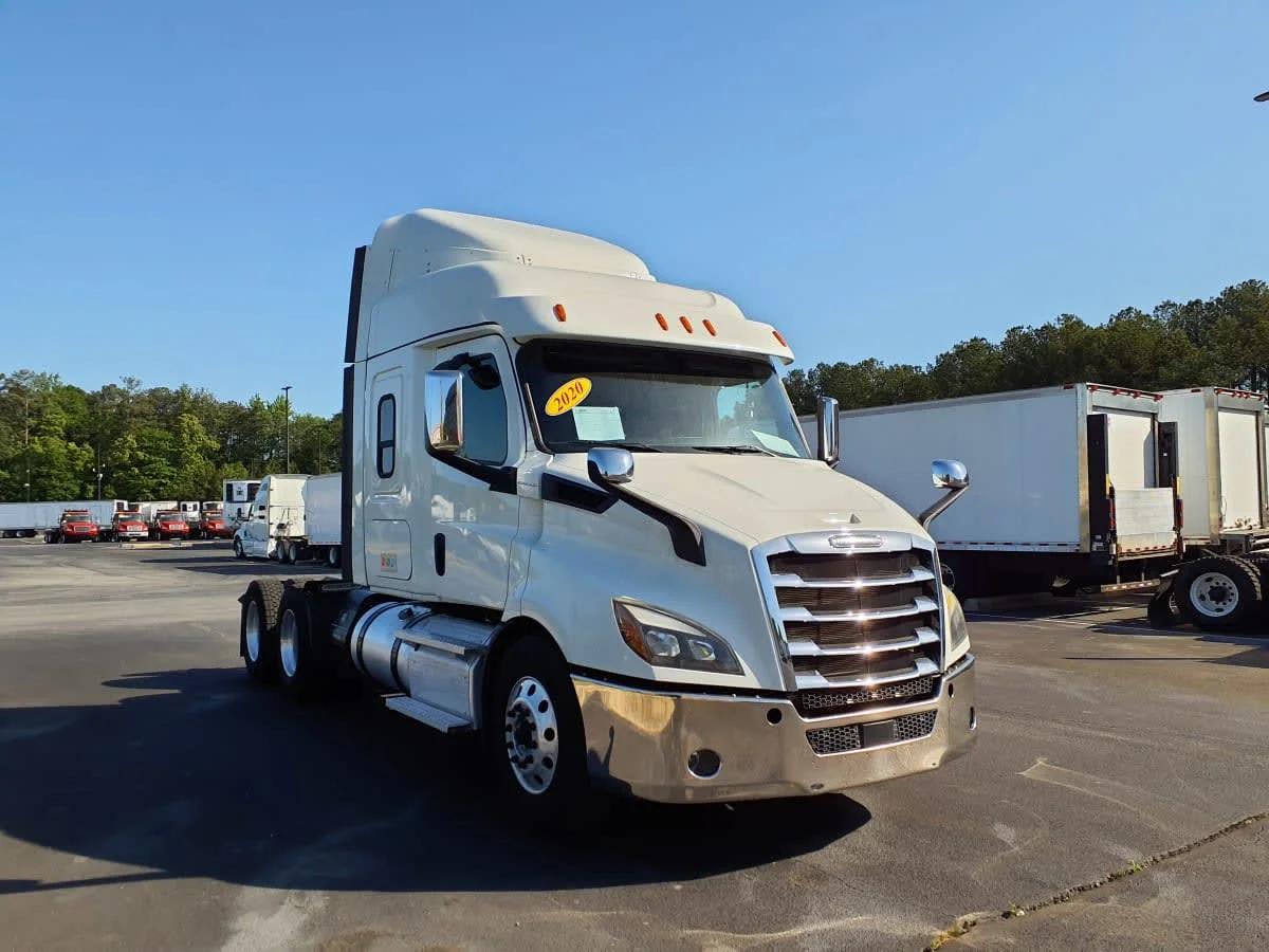 2020 Freightliner Cascadia