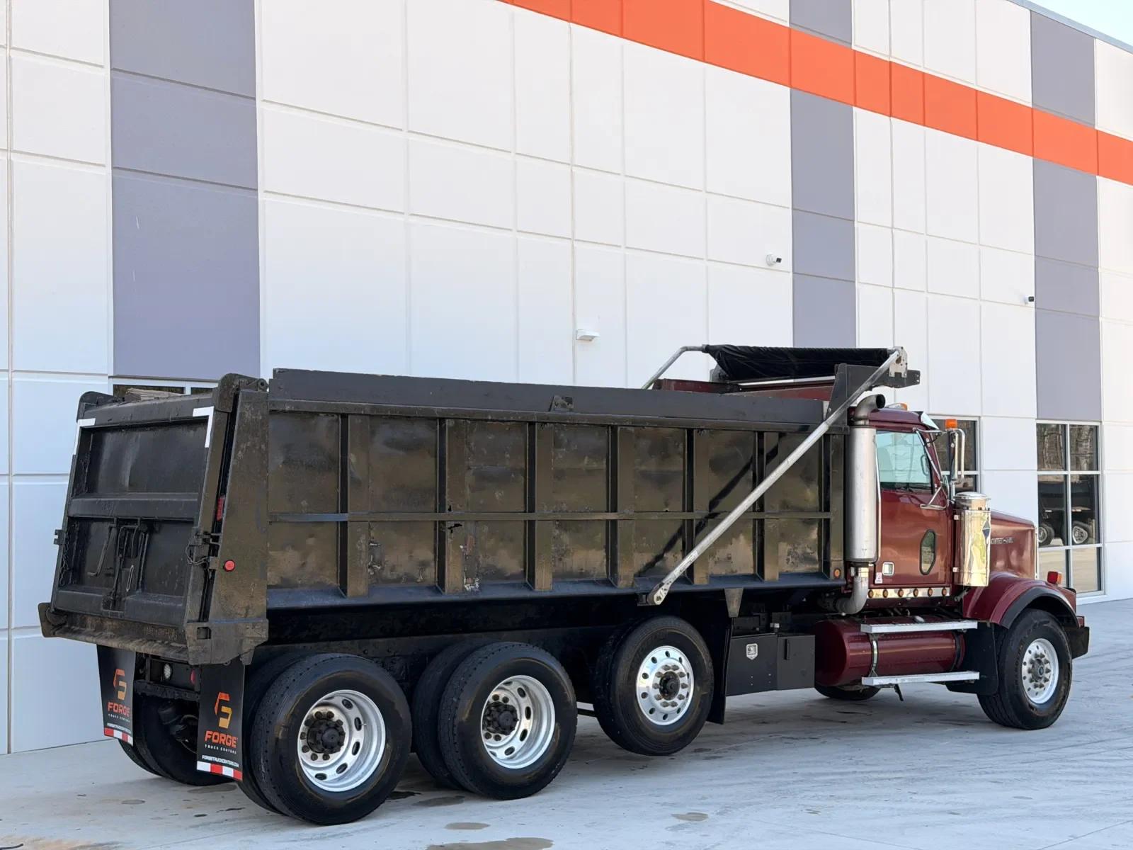 2004 Western Star 4900 in Greer, SC — photo 6