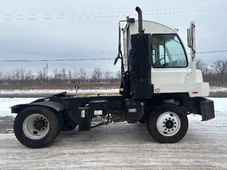 2022 Autocar in Kalamazoo, MI — photo 8