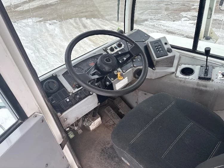 2022 Autocar in Kalamazoo, MI — photo 10