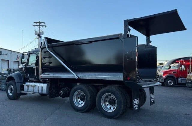 2026 Mack Granite in La Vergne, TN — photo 4