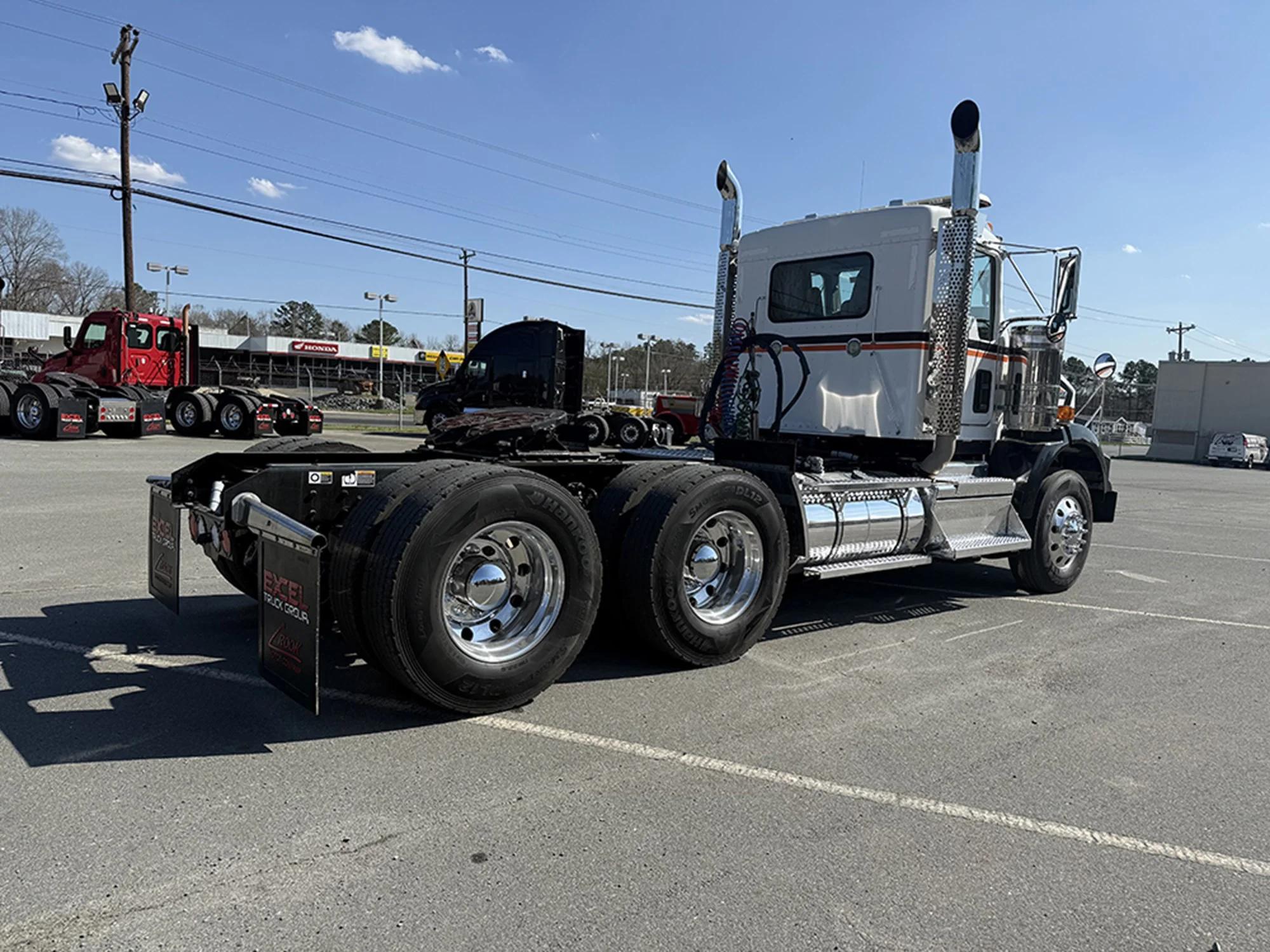 2019 Kenworth — photo 4