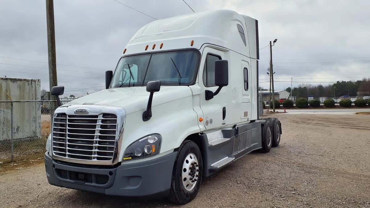 2020 Freightliner Cascadia