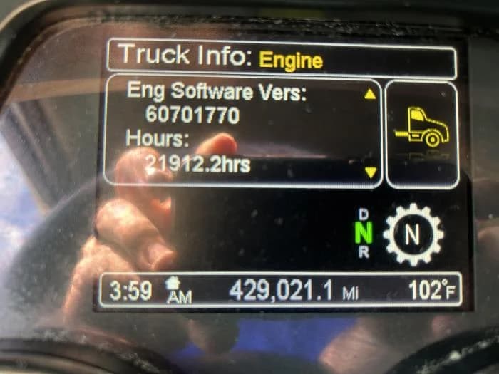 2020 Peterbilt 579 in Houston, TX — photo 39