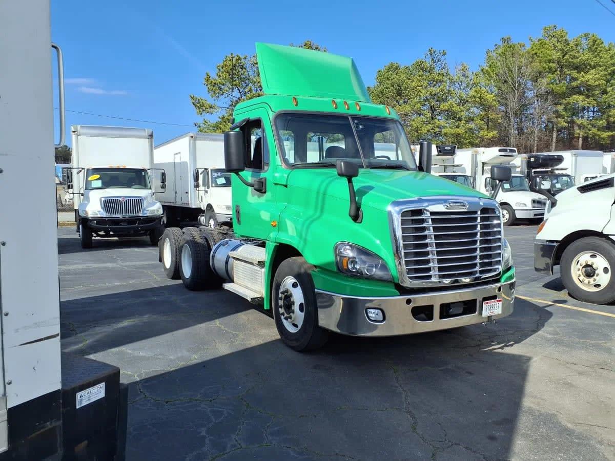 2020 Freightliner Cascadia