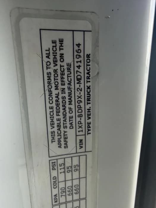 2021 Peterbilt 579 — photo 28