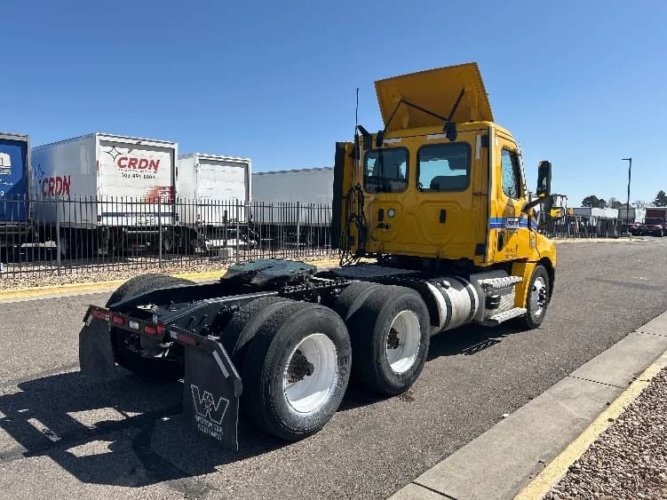 2022 Freightliner Cascadia in Grand Junction, CO — photo 7