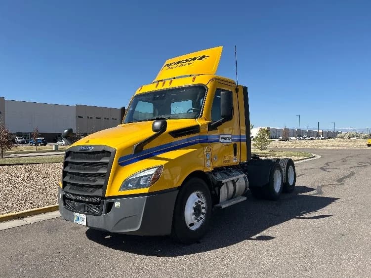 2022 Freightliner Cascadia in Grand Junction, CO — photo 3