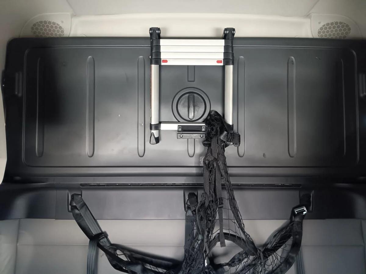 2020 Freightliner Cascadia in Jacksonville, FL — photo 10