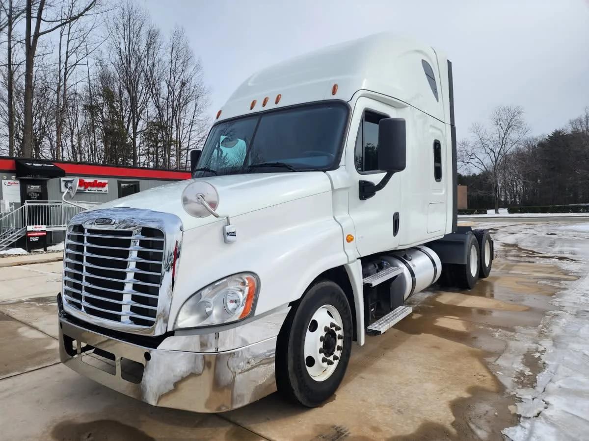 2020 Freightliner Cascadia