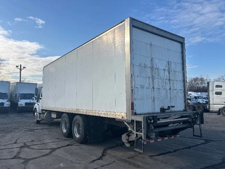 2020 Freightliner M2 112 in Sturtevant, WI — photo 6