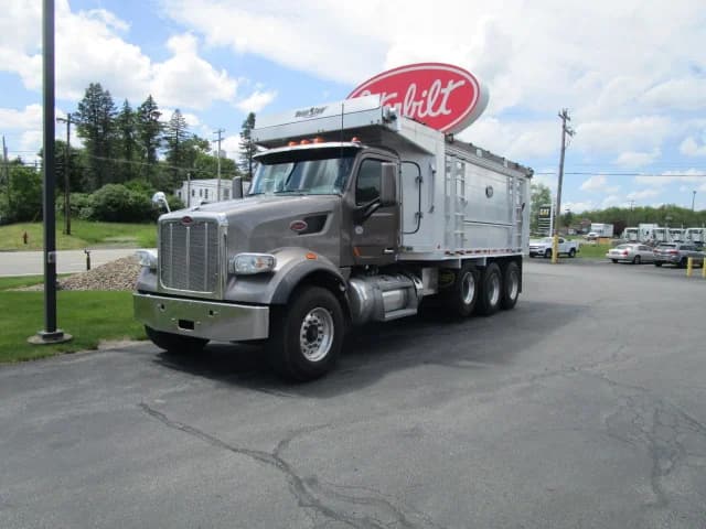 2020 Peterbilt 567