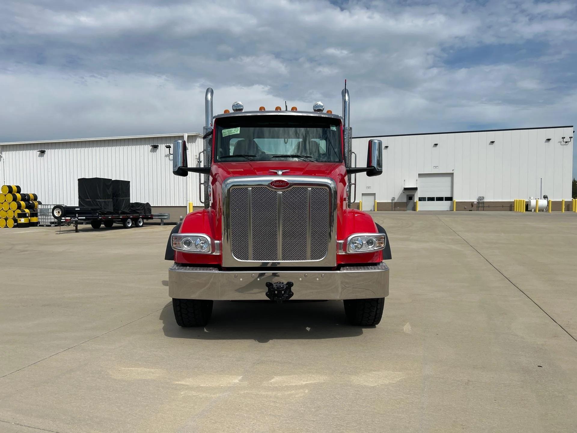 2026 Peterbilt 567 in Canton, OH — photo 6