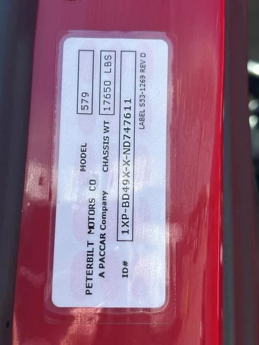 2022 Peterbilt 579 — photo 9