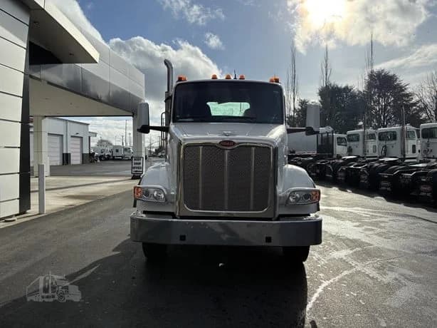2025 Peterbilt 567 in Portland, OR — photo 6