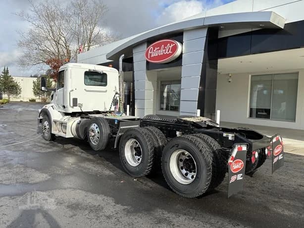 2025 Peterbilt 567 in Portland, OR — photo 2