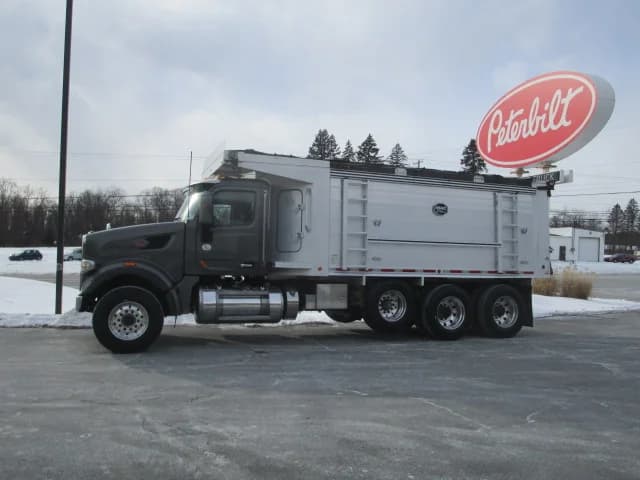 2020 Peterbilt 567 in BUTLER, PA — photo 2