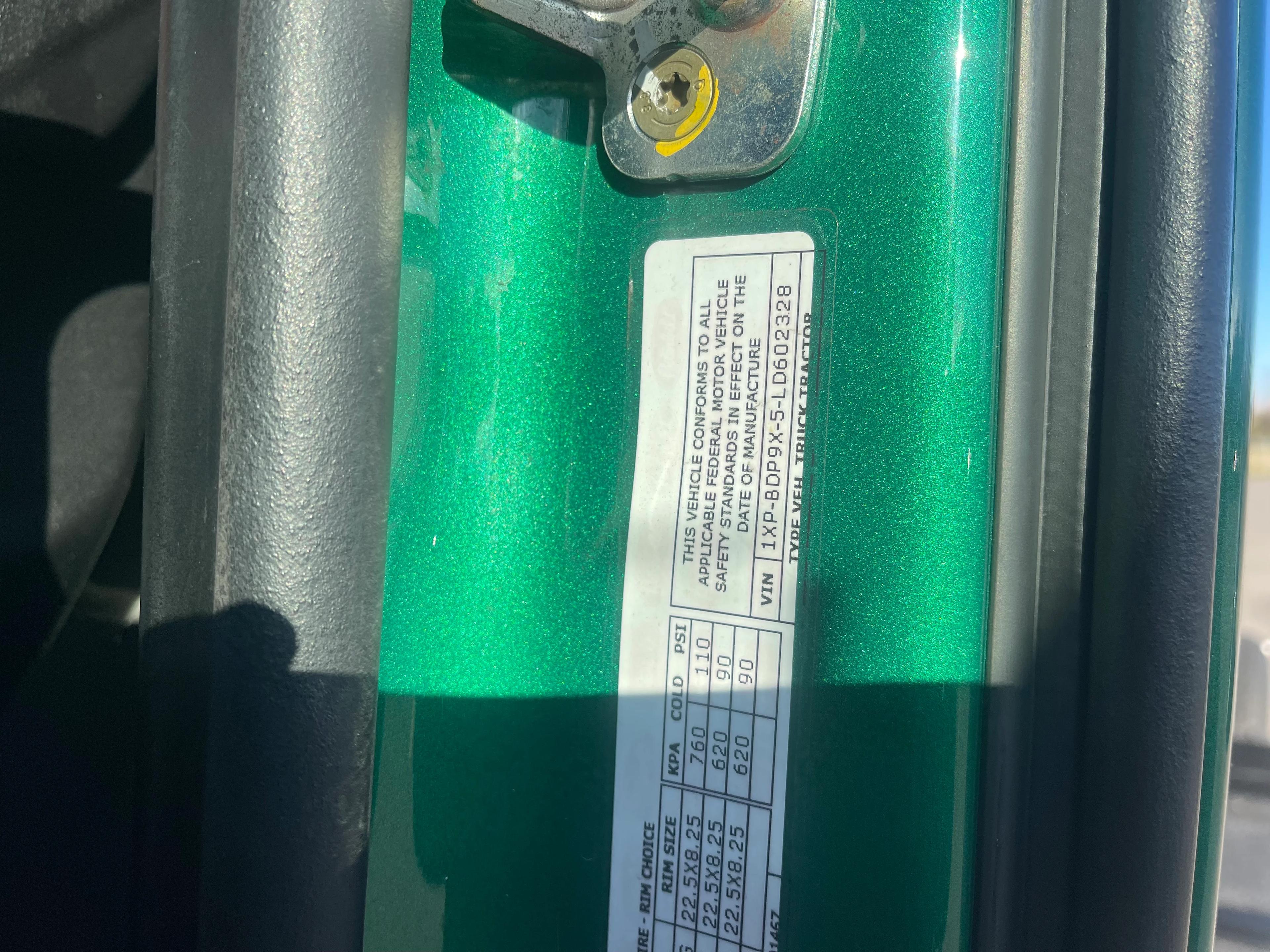 2020 Peterbilt 579 in Dayton, OH — photo 14