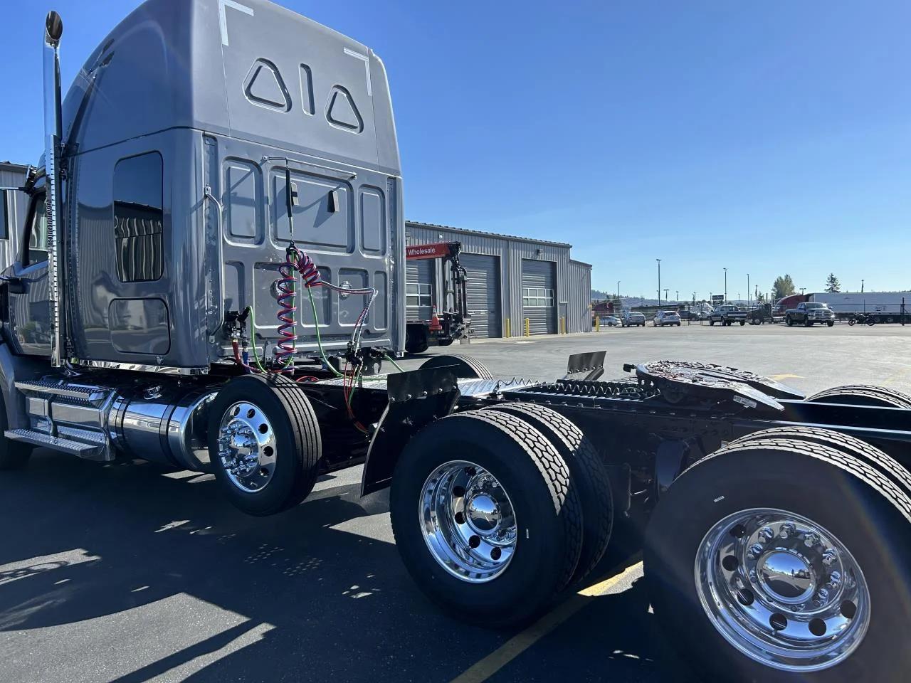 2025 Western Star 49X in Ridgefield, WA — photo 4