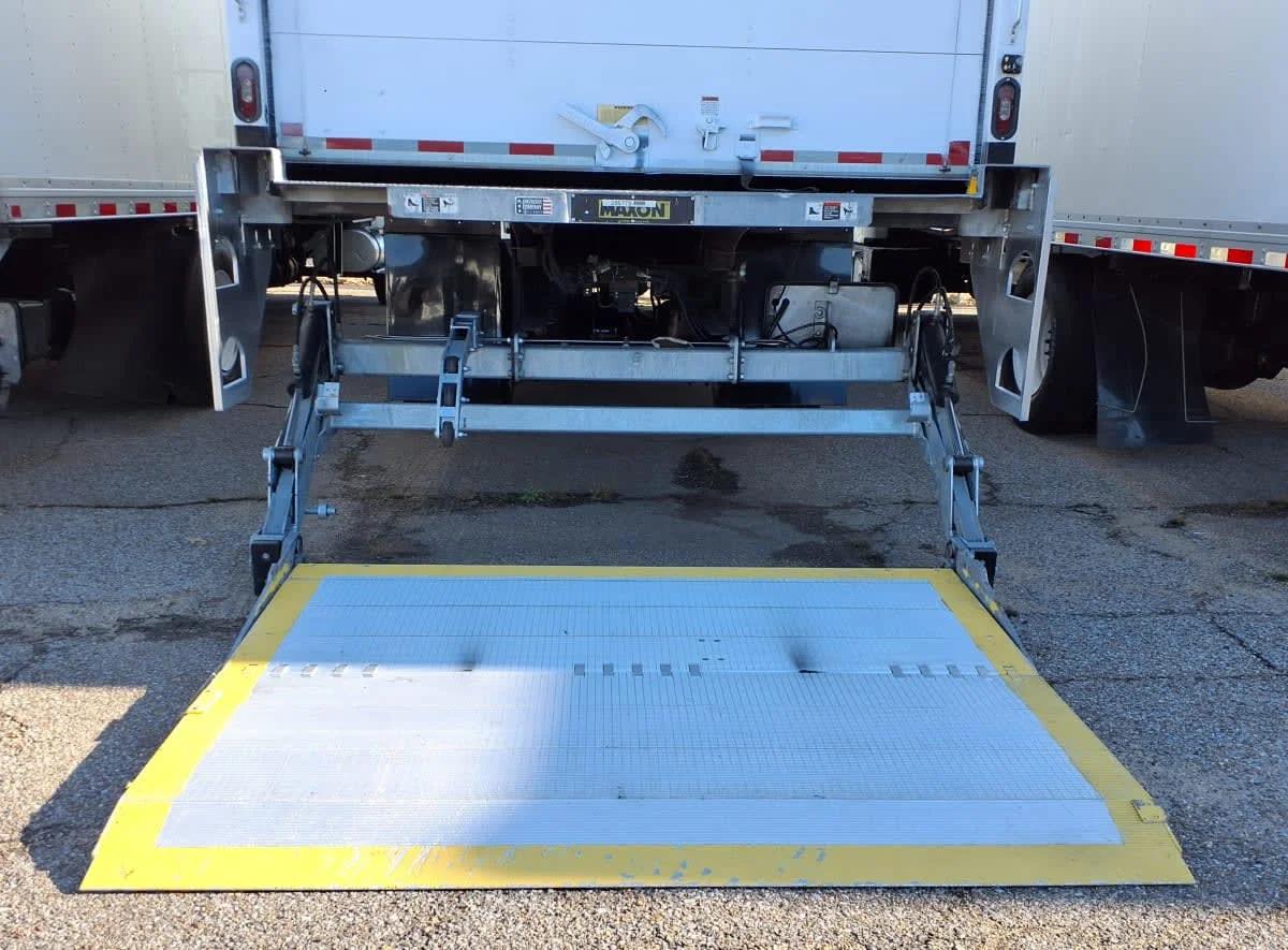 2020 Freightliner M2 106 in Memphis, TN — photo 14