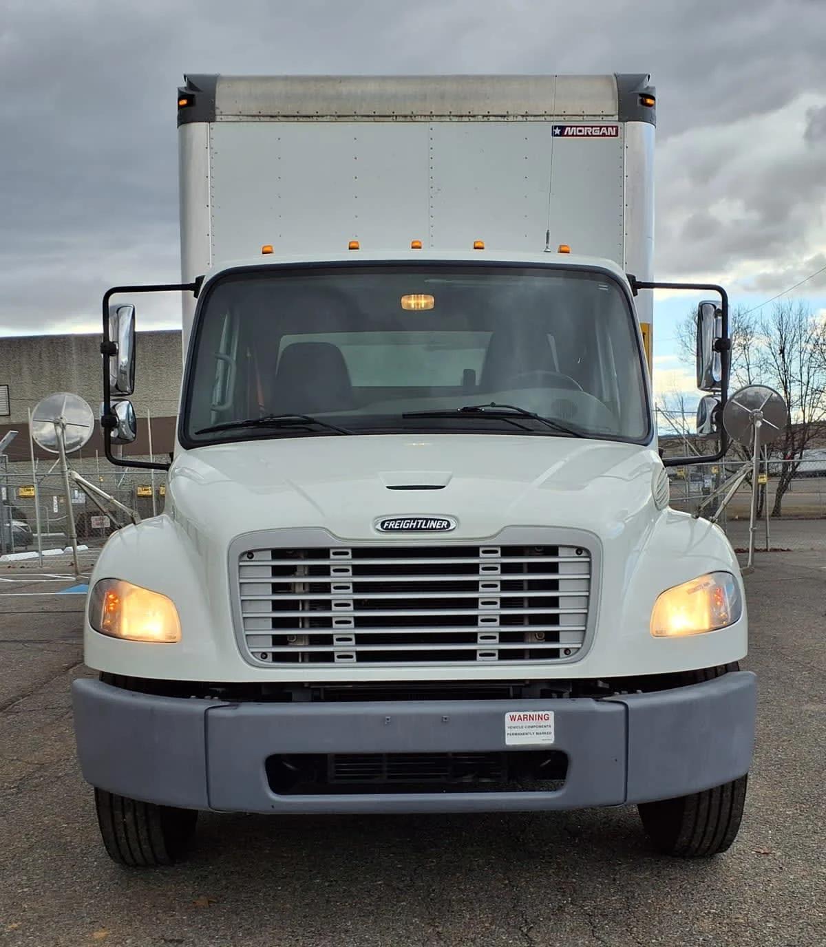 2020 Freightliner M2 106 in Memphis, TN — photo 2