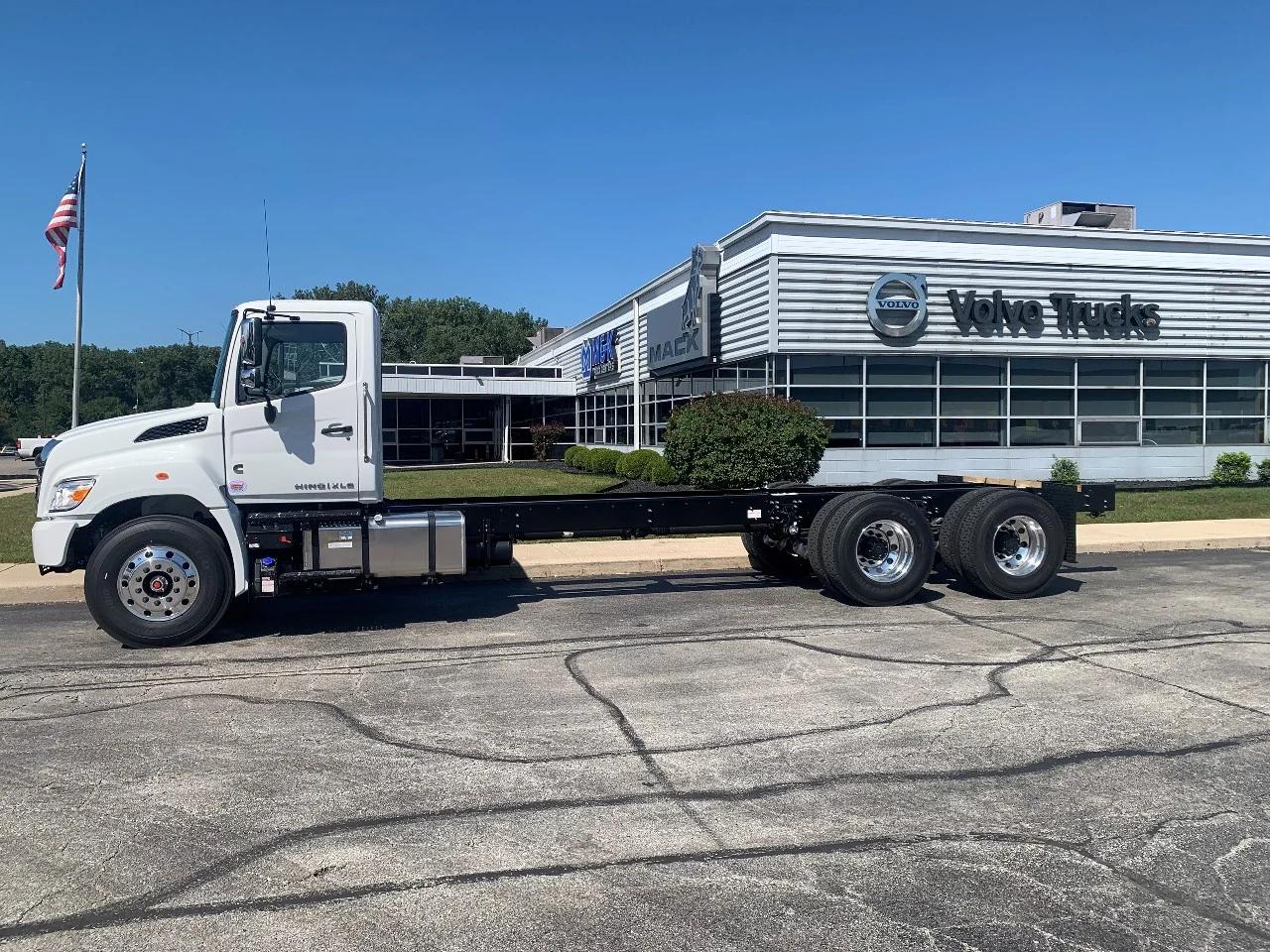 2026 Hino in SUMMIT, IL — photo 10