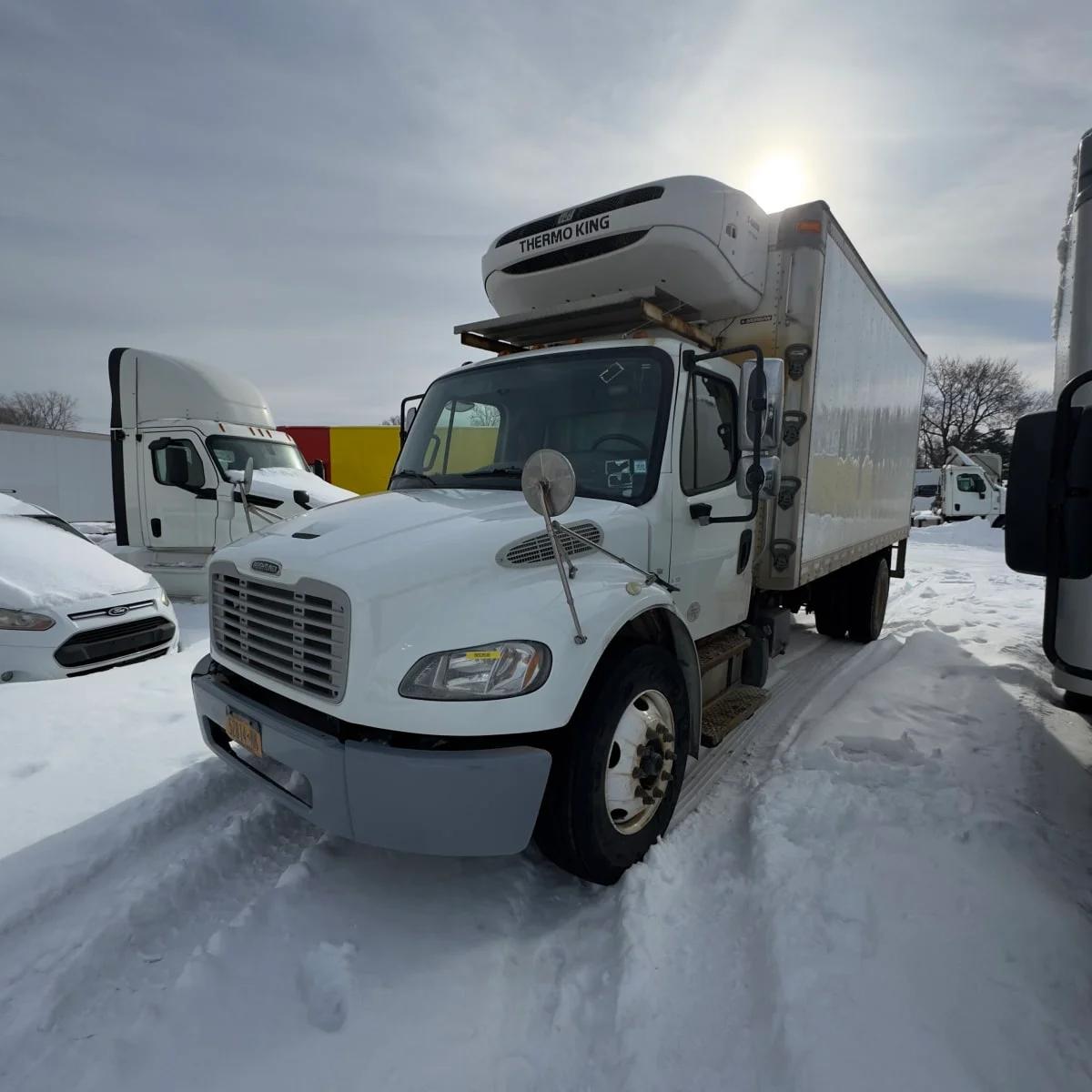 2019 Freightliner M2 106