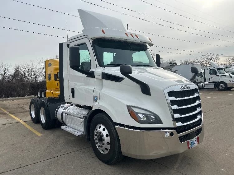 2020 Freightliner Cascadia